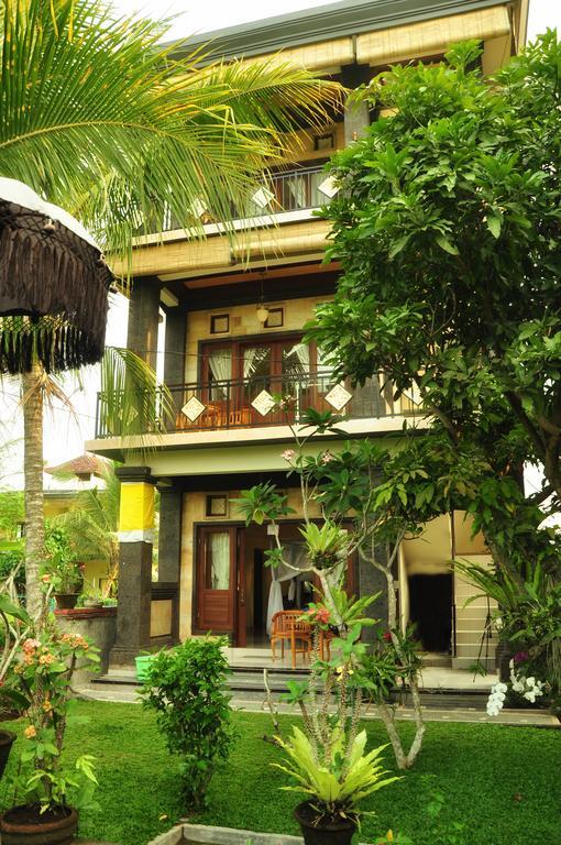 Three Dewi'S Guest House Ubud  Exterior photo