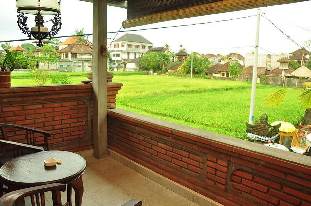 Three Dewi'S Guest House Ubud  Exterior photo